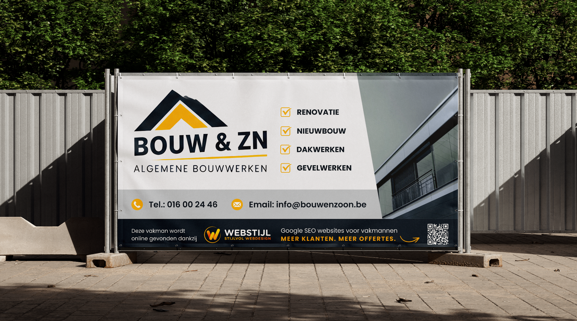 Voorbeeld van een werfdoek op een Heras bouwhek